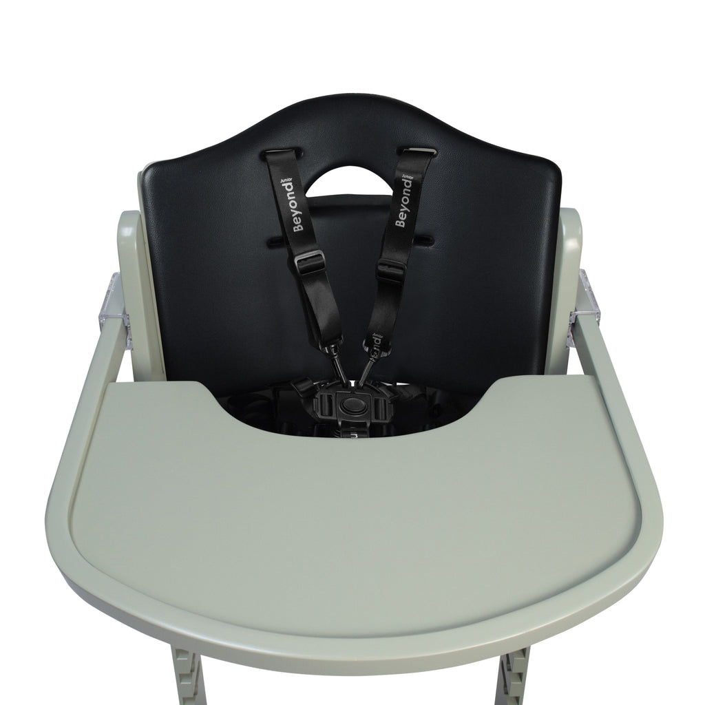 Beyond Junior® Y High Chair (2024)